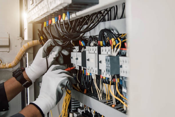 Best Affordable Emergency Electrician  in Newberry, FL